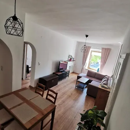 Haus Nothnagl 스핏즈